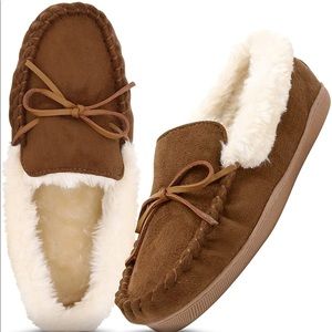 Pembrook Foam Cushioning Slippers
